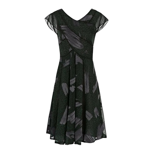 Reiss Loretta Chiffon Flutter Sleeve Dress Green and Black Sz 6 - Picture 3 of 14